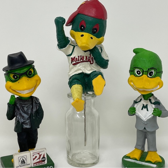 Bobblehead Maynard’s Mallard Set of 5 Desk Decor 2013 - Picture 3 of 15